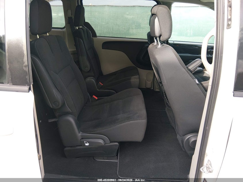 2017 DODGE GRAND CARAVAN auction photo 8