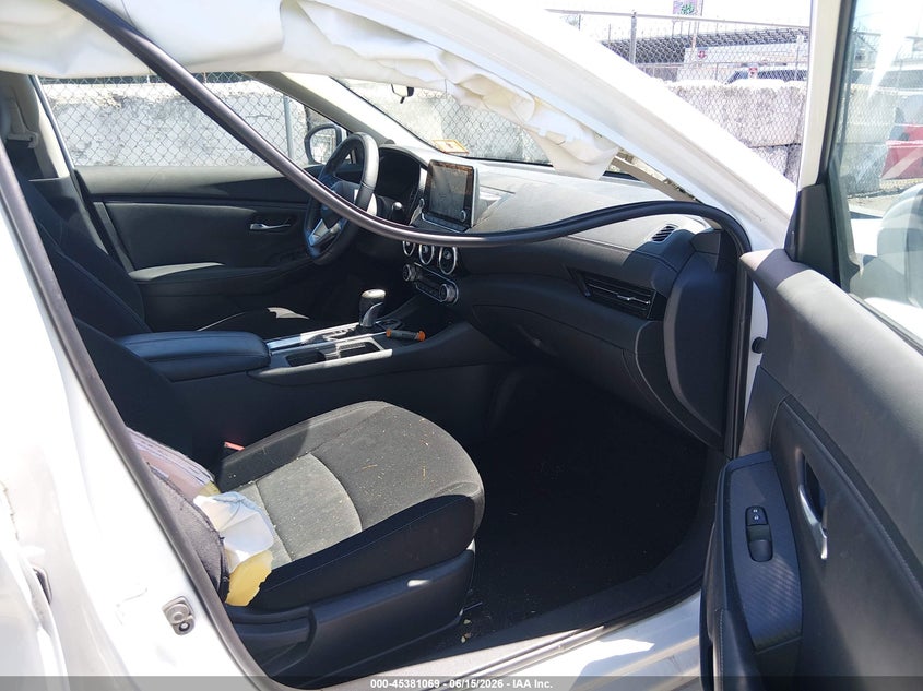 2020 NISSAN SENTRA auction photo 5