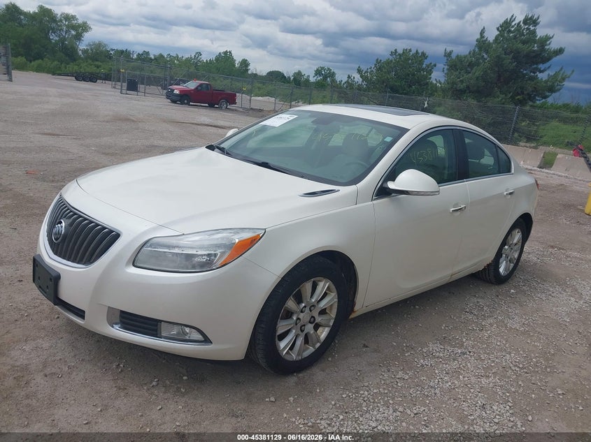 2012 Buick Regal Premium 1 2G4GS5ER1C9142201 photo 1