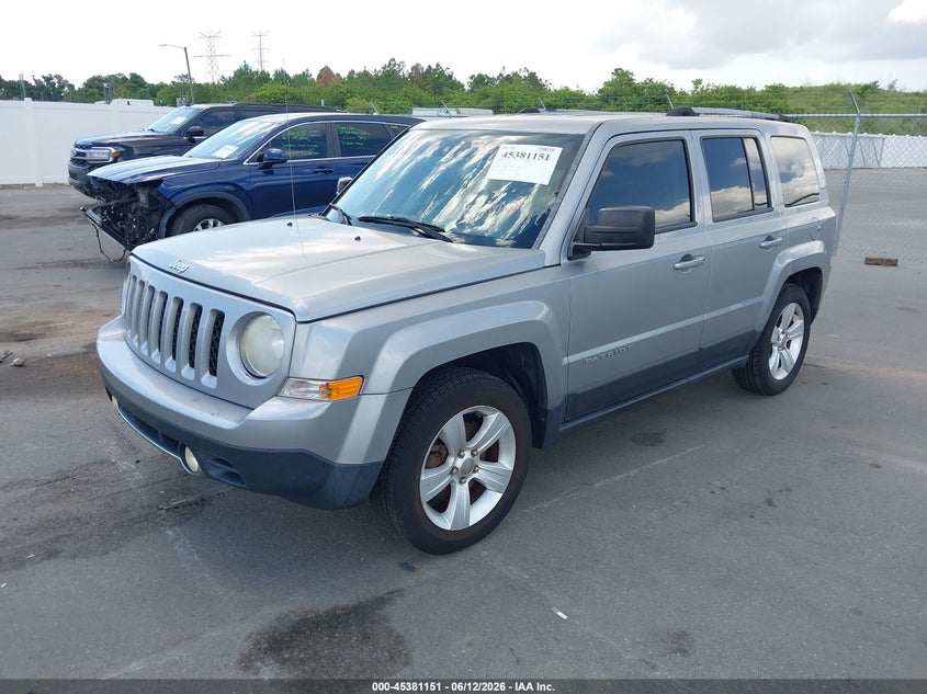 1C4NJPCB5ED900806 2014 Jeep Patriot Limited photo 1