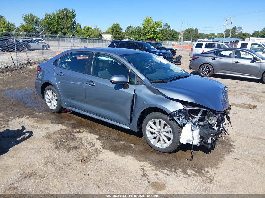 2025 TOYOTA COROLLA LE
