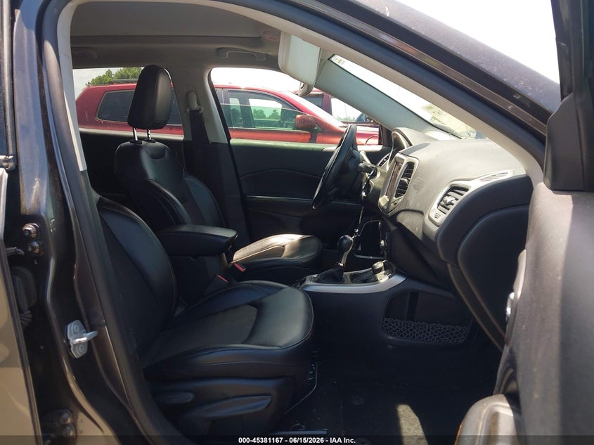 2017 JEEP NEW COMPASS auction photo 5