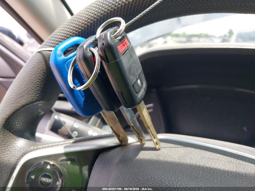 VIN 2HGFC2F61KH505019 2019 HONDA CIVIC LX