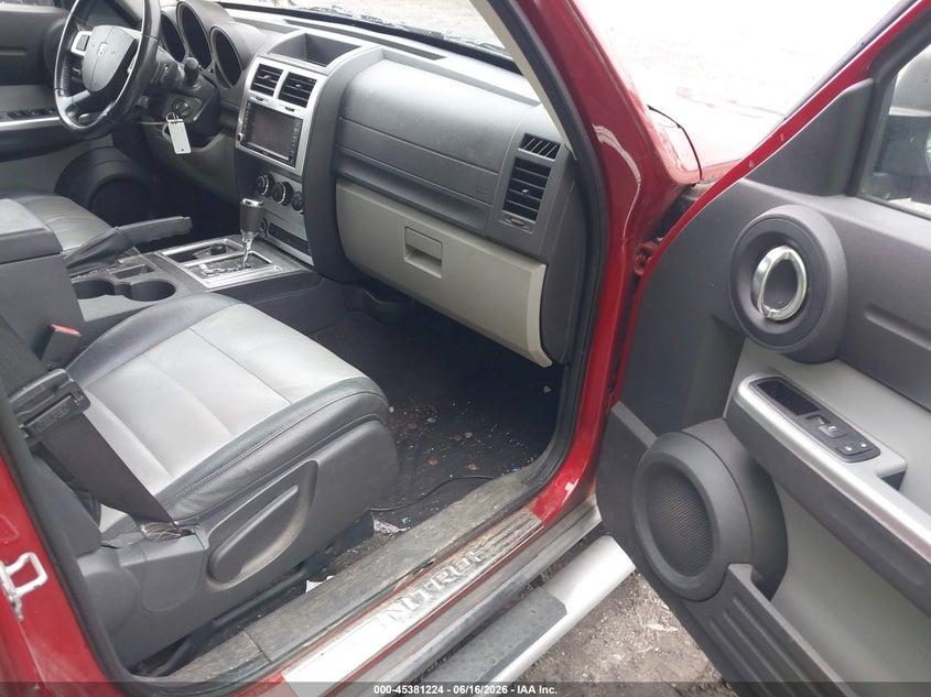 2010 DODGE NITRO auction photo 5