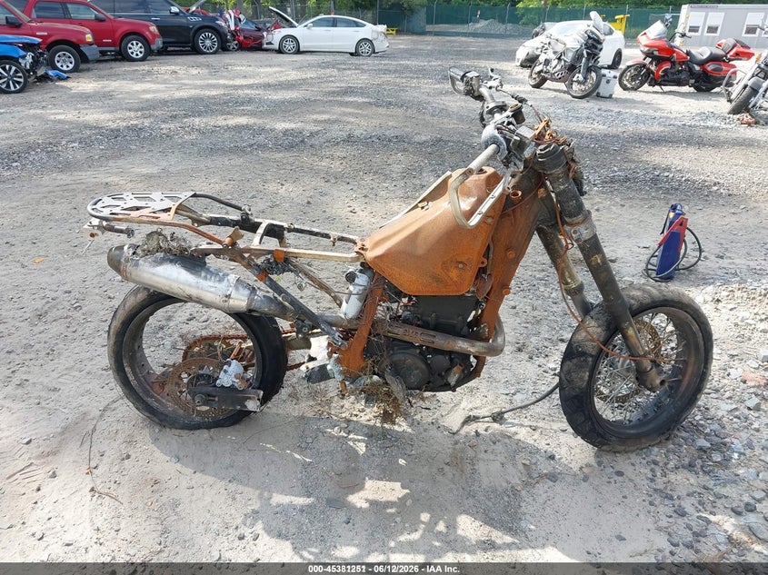 2022 Suzuki Dr-Z400 Sm VIN: JS1SK44A5N7101556 Lot: 45381251