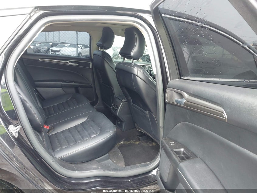 2019 FORD FUSION auction photo 8