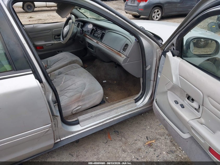 2001 FORD CROWN VICTORIA auction photo 5