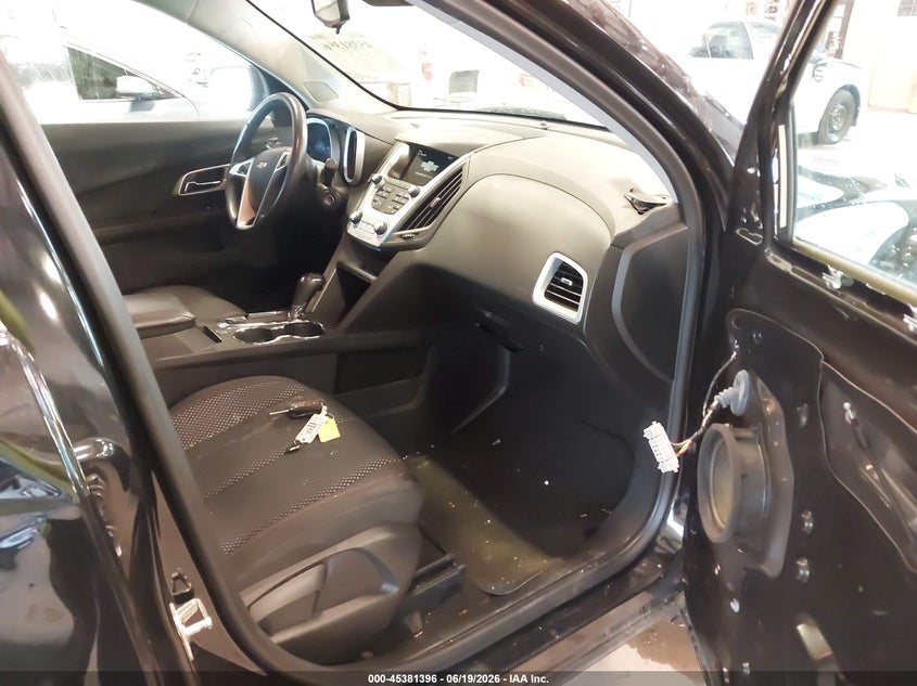 2017 CHEVROLET EQUINOX auction photo 5