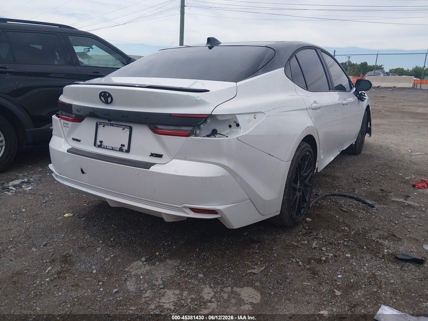 2026 TOYOTA CAMRY auction photo 4
