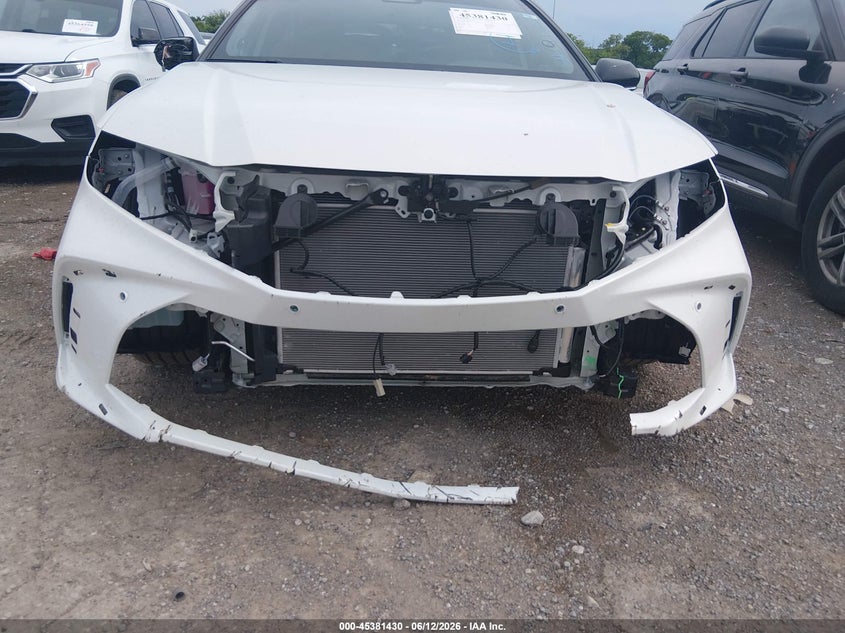 2026 TOYOTA CAMRY auction photo 6