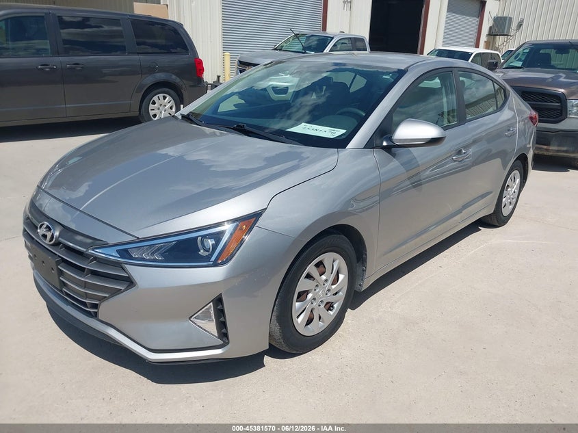 2020 HYUNDAI ELANTRA auction photo 2