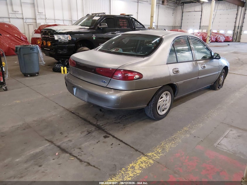 2001 FORD ESCORT auction photo 4