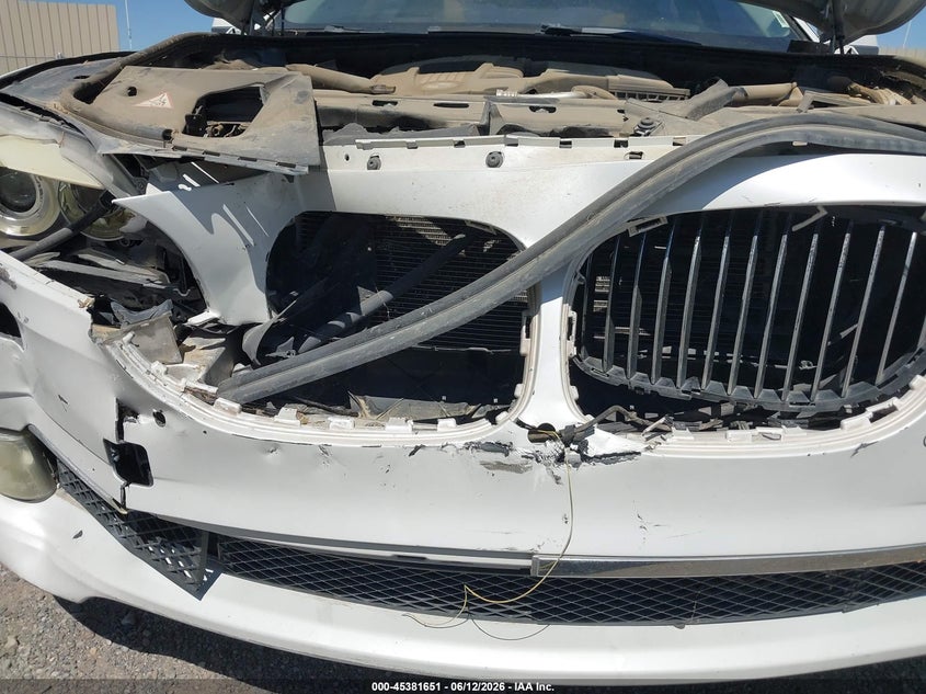 2012 BMW 740Li VIN: WBAKB4C51CC576021 Lot: 45381651