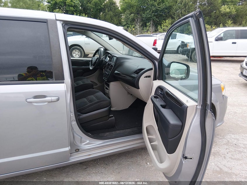 2018 Dodge Grand Caravan Se VIN: 2C4RDGBG7JR273331 Lot: 45381682
