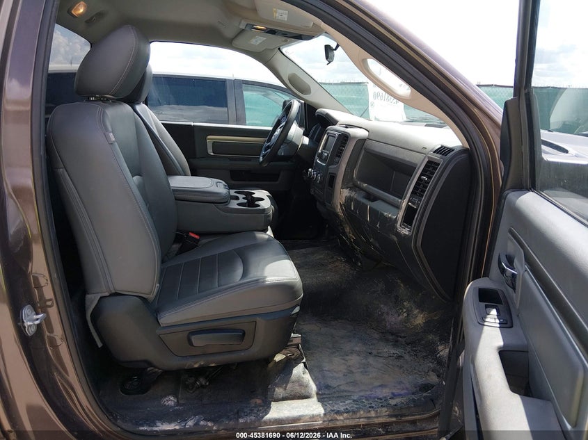 2019 RAM 1500 CLASSIC auction photo 5