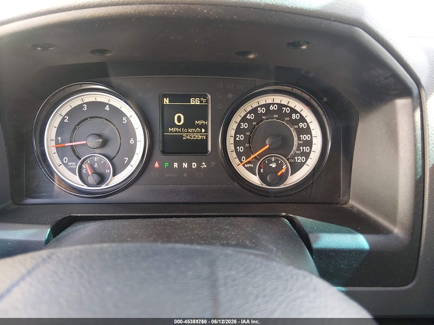 2018 RAM 1500 auction photo 7