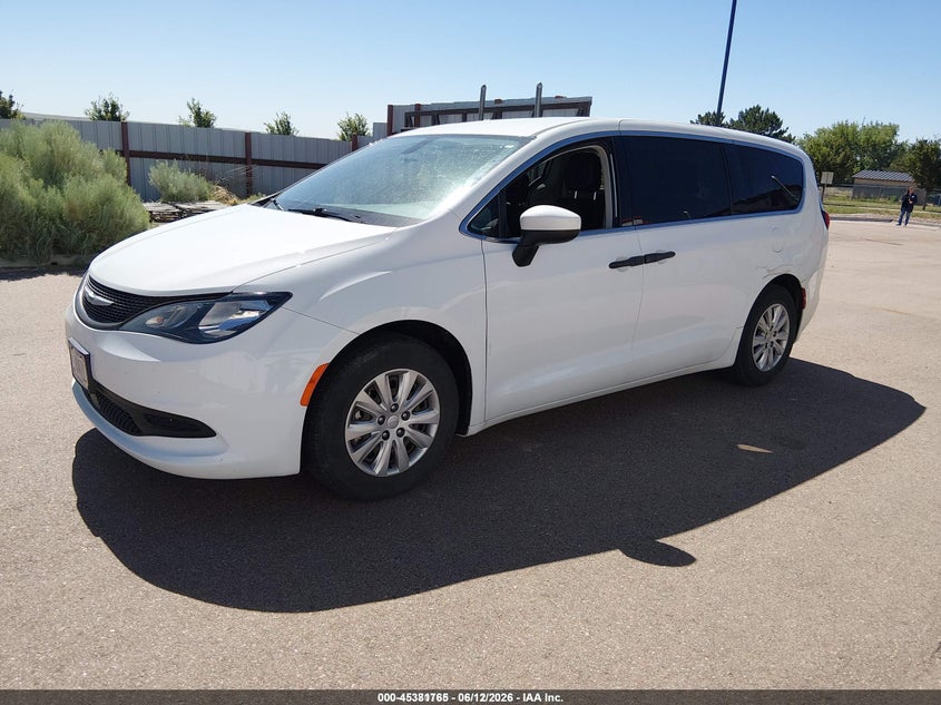 Vin: 2c4rc1ag7mr558438, lot: 45879760, chrysler voyager l 20212
