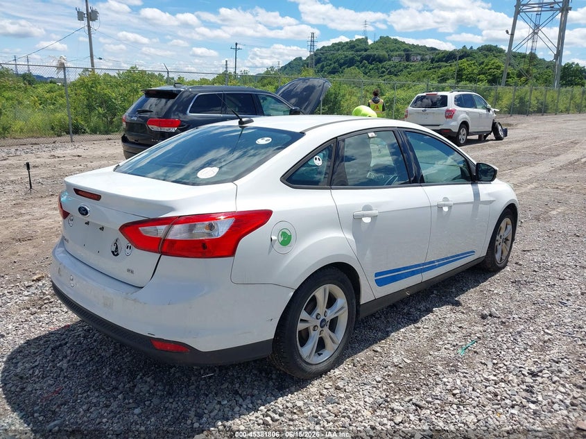 2014 FORD FOCUS auction photo 4