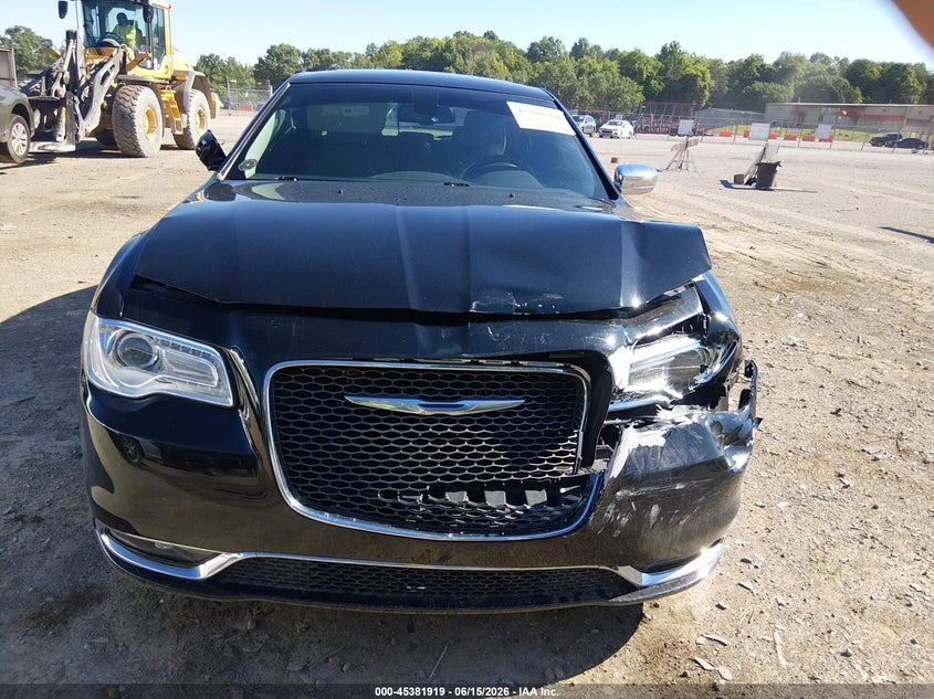2015 Chrysler 300C VIN: 2C3CCAEG5FH792218 Lot: 45381919