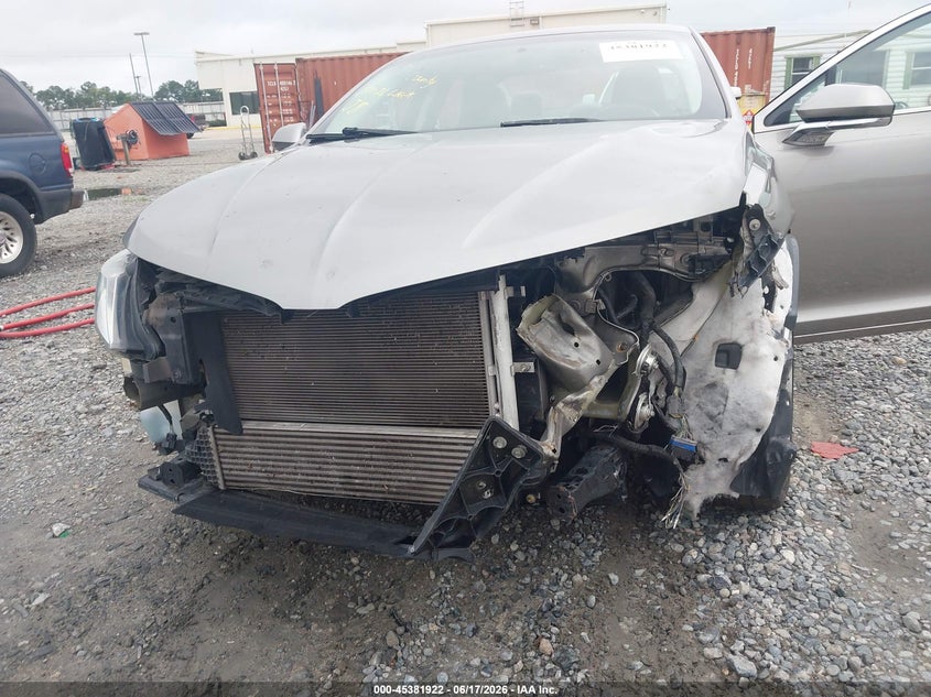 2015 Lincoln Mkz VIN: 3LN6L2J9XFR619994 Lot: 45381922