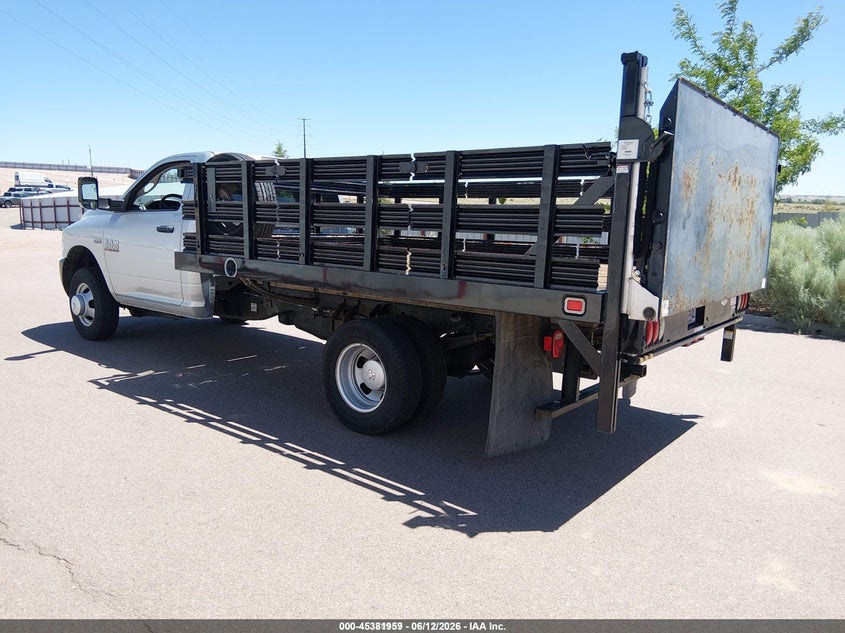 2018 RAM 3500 CHASSIS auction photo 3