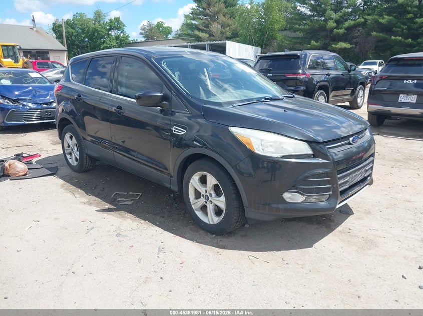 Vin: 1fmcu0g72fub73276, lot: 45879975, ford escape se 2015 img_1