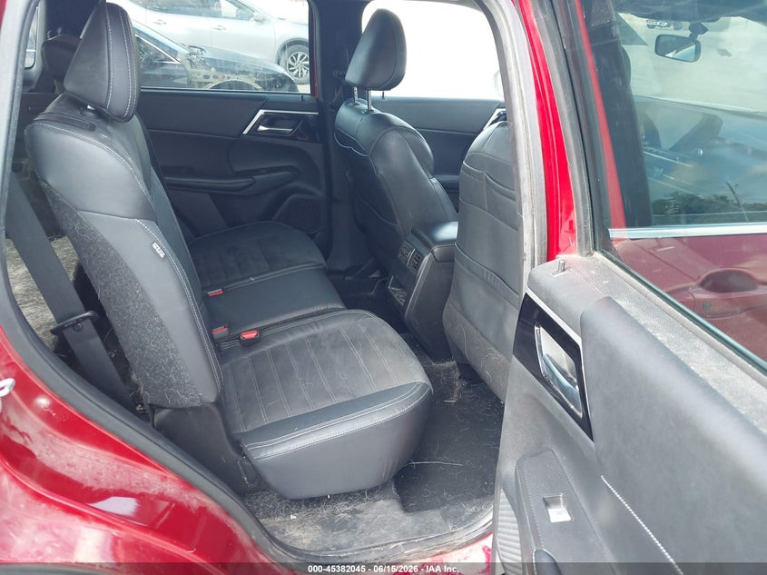 2022 MITSUBISHI OUTLANDER auction photo 8