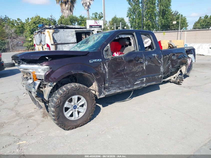 Vin: 1ftex1cp6jkg08529, lot: 45880090, ford f-150 xlt 20182