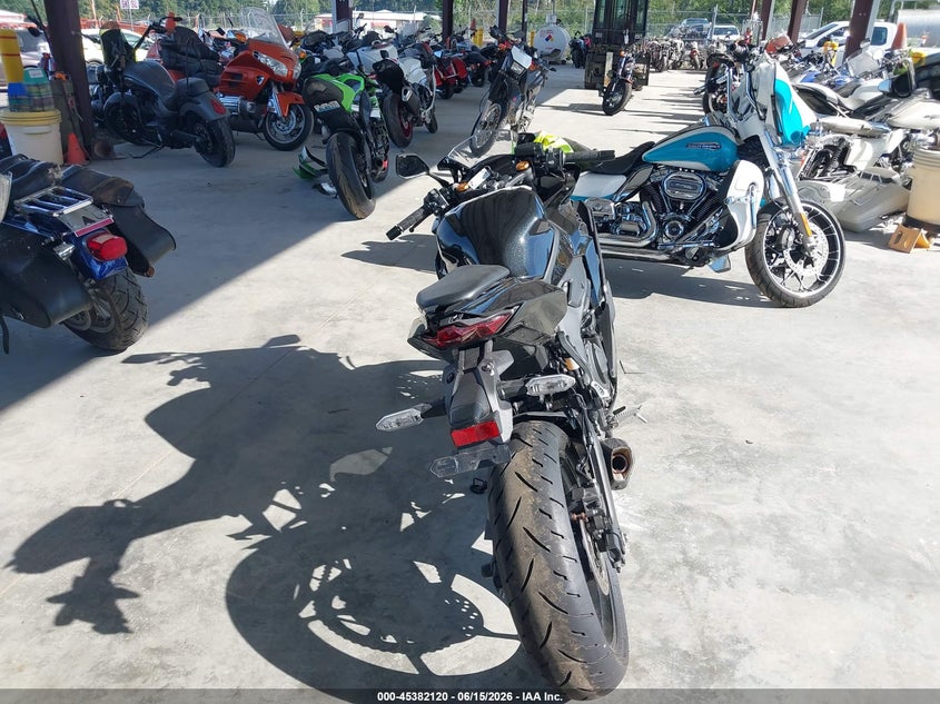 2026 KAWASAKI ZX400 auction photo 6