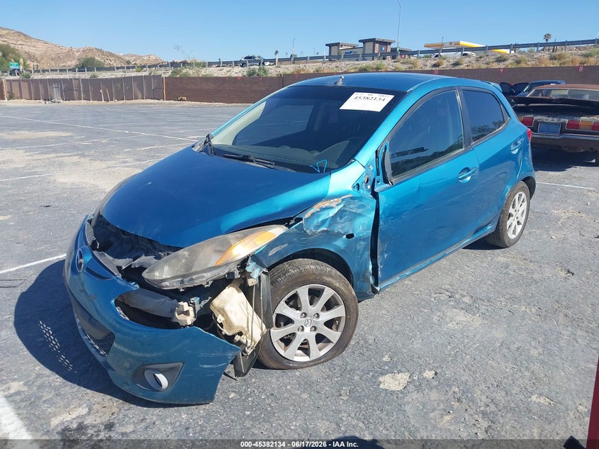 Vin: jm1de1hy0b0131239, lot: 45880129, mazda mazda2 touring 20112
