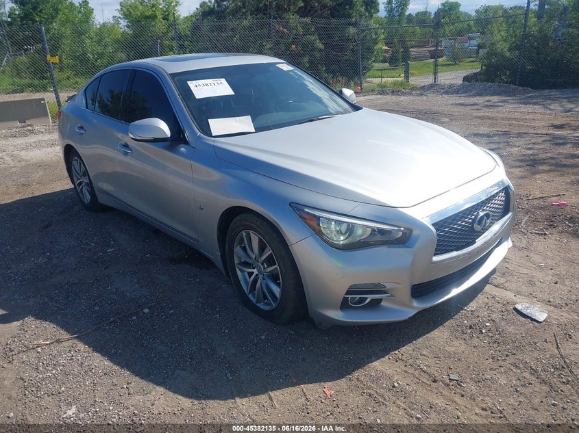 2015 Infiniti Q50