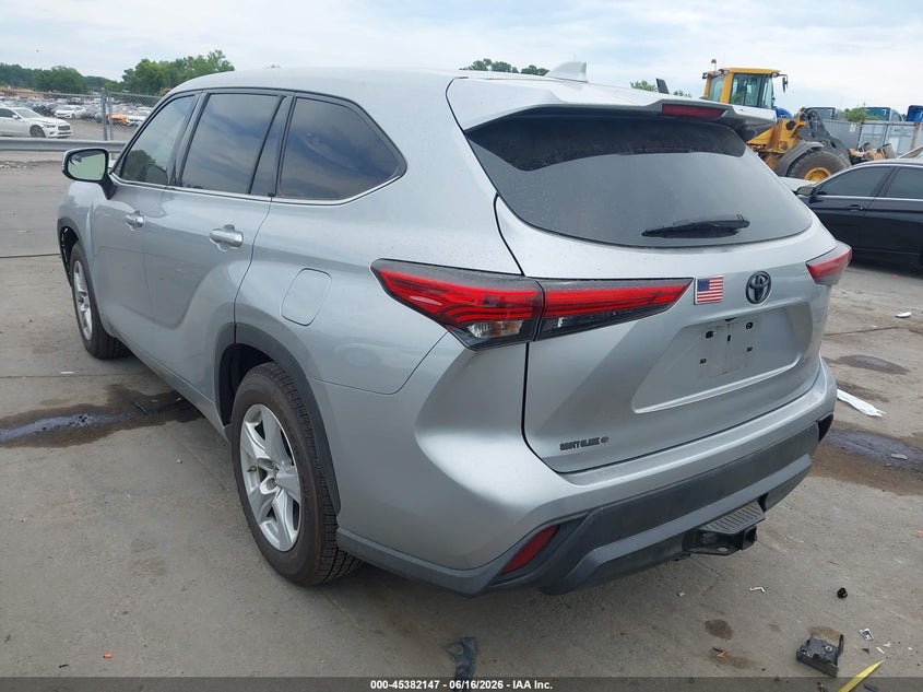2021 TOYOTA HIGHLANDER auction photo 3