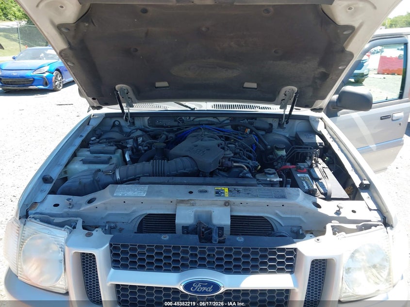 2005 Ford Explorer Sport Trac Adrenalin/Xls/Xlt VIN: 1FMZU77K45UA46969 Lot: 45382219