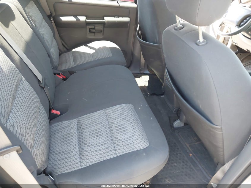 2005 Ford Explorer Sport Trac Adrenalin/Xls/Xlt VIN: 1FMZU77K45UA46969 Lot: 45382219