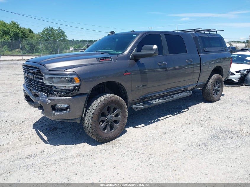 Vin: 3c6ur5ml4mg631013, lot: 45880232, ram 2500 big horn  4x4 6'4' box 20212