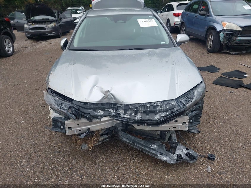 TOYOTA CAMRY - zdjęcie 6