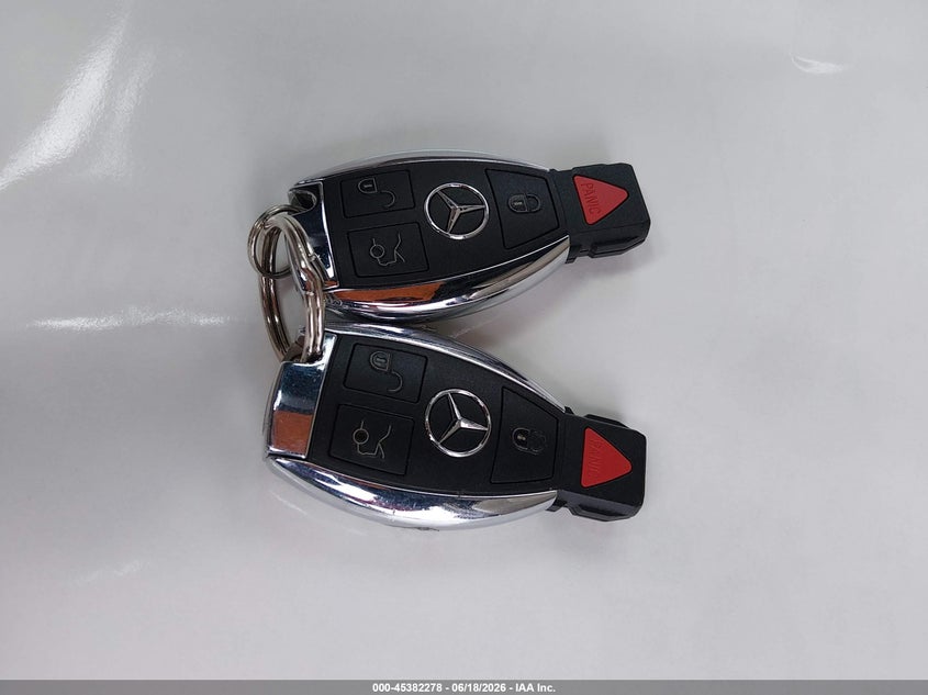 2018 MERCEDES-BENZ GLC 300 4MATIC — Фото 11