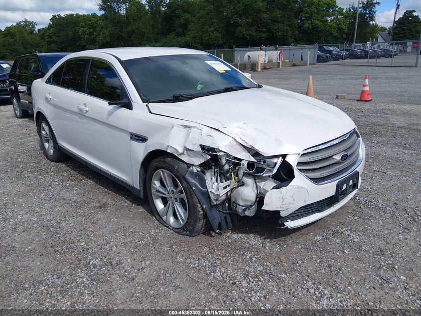 2015 Ford Taurus Sel