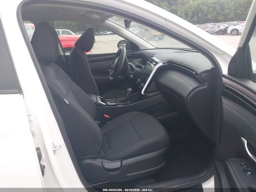 2024 HYUNDAI TUCSON auction photo 5