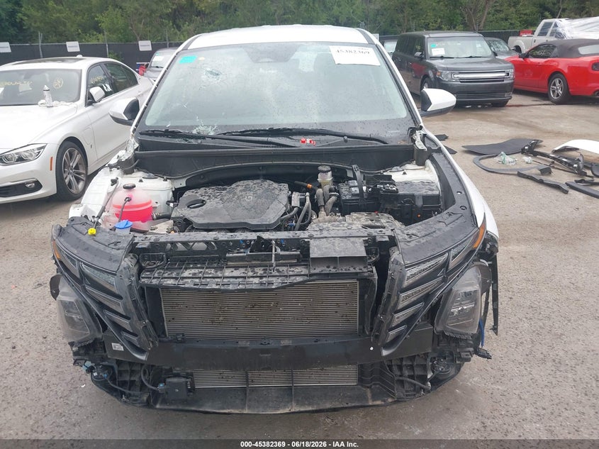 2024 HYUNDAI TUCSON auction photo 6