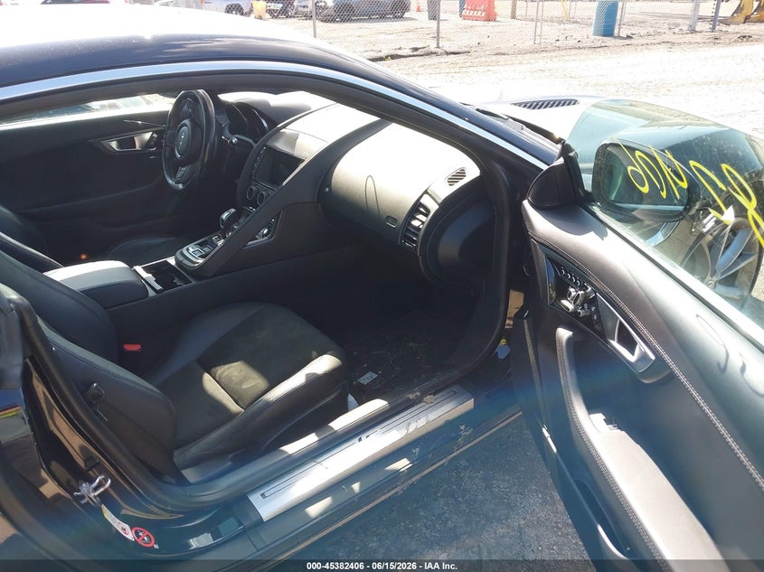 AtlanticExpress - Jaguar F-Type