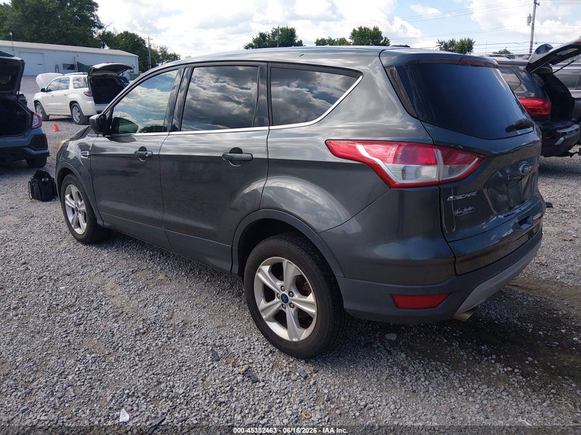 Vin: 1fmcu0g70fuc73621, lot: 45880458, ford escape se 20153