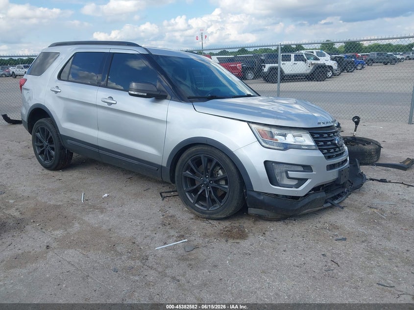 Vin: 1fm5k7d85hgd85286, lot: 45880577, ford explorer xlt 2017 img_1