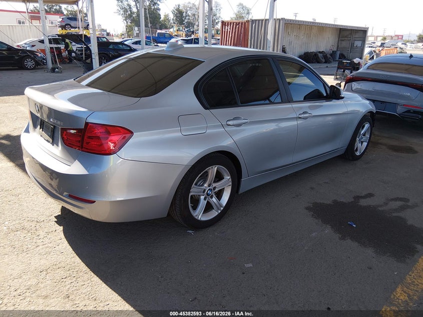 Vin: wba3a5c56ff609644, lot: 45880588, bmw 328i 20154