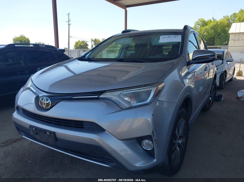 2018 Toyota Rav4 Xle 2T3WFREV0JW439052 photo 1