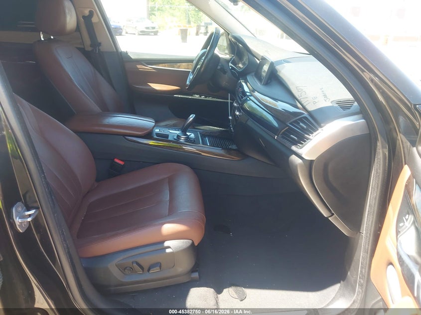 BMW X5 2016 VIN 5UXKR0C5XG0S91198