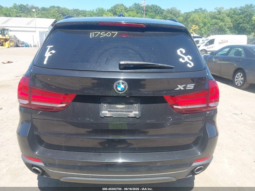 BMW X5 - zdjęcie 16