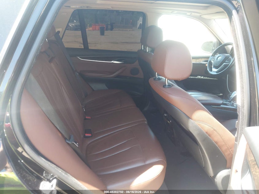 BMW X5 - zdjęcie 8