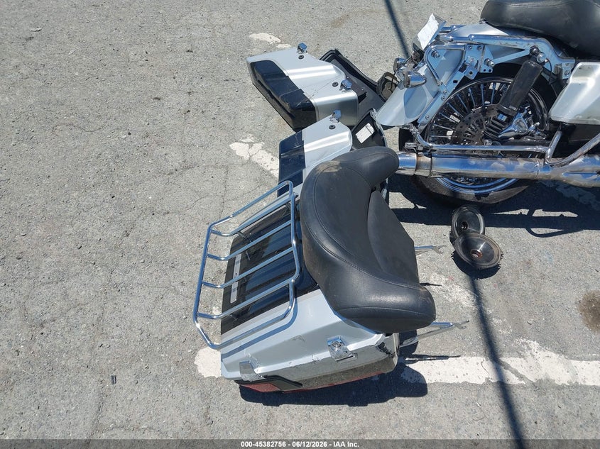 2003 Harley-Davidson Fltri Anniversary VIN: 1HD1FSW553Y612121 Lot: 45382756