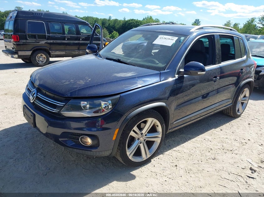2016 Volkswagen Tiguan R-Line WVGBV7AX1GW076344 photo 1